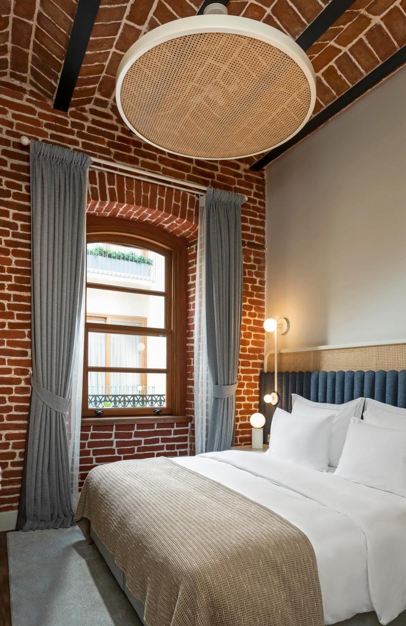 Ecole St. Pierre Hotel Istanbul Bagian luar foto