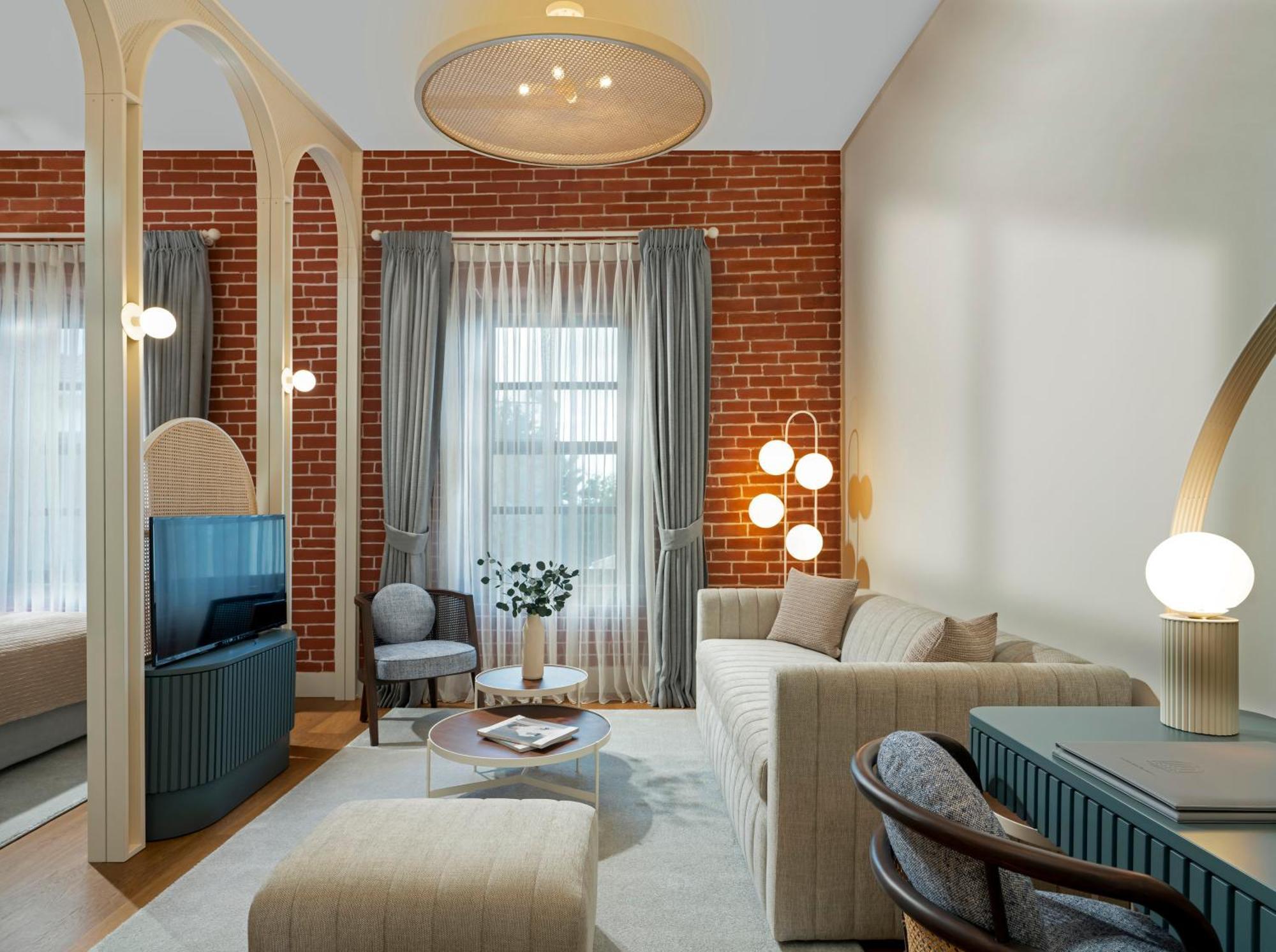 Ecole St. Pierre Hotel Istanbul Bagian luar foto